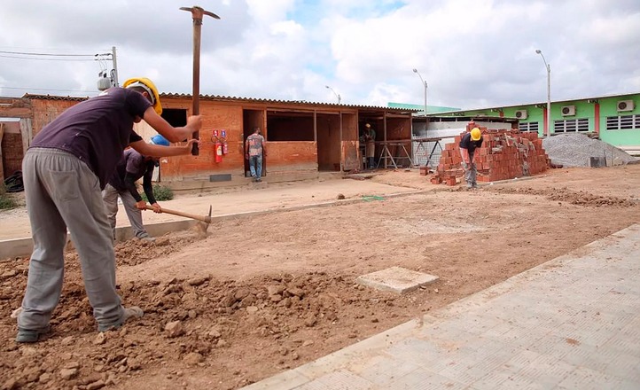 construções mec caruaru