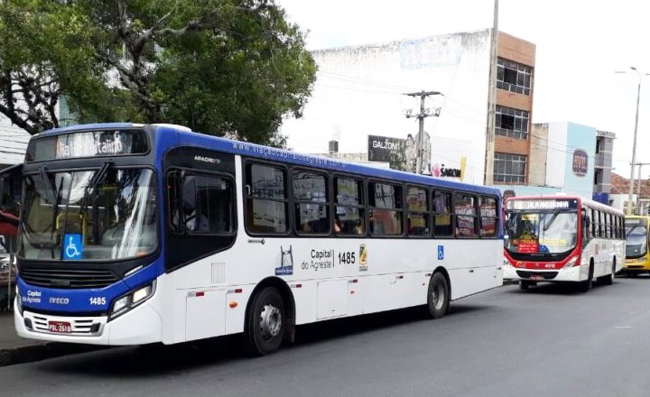  ônibus caruaru