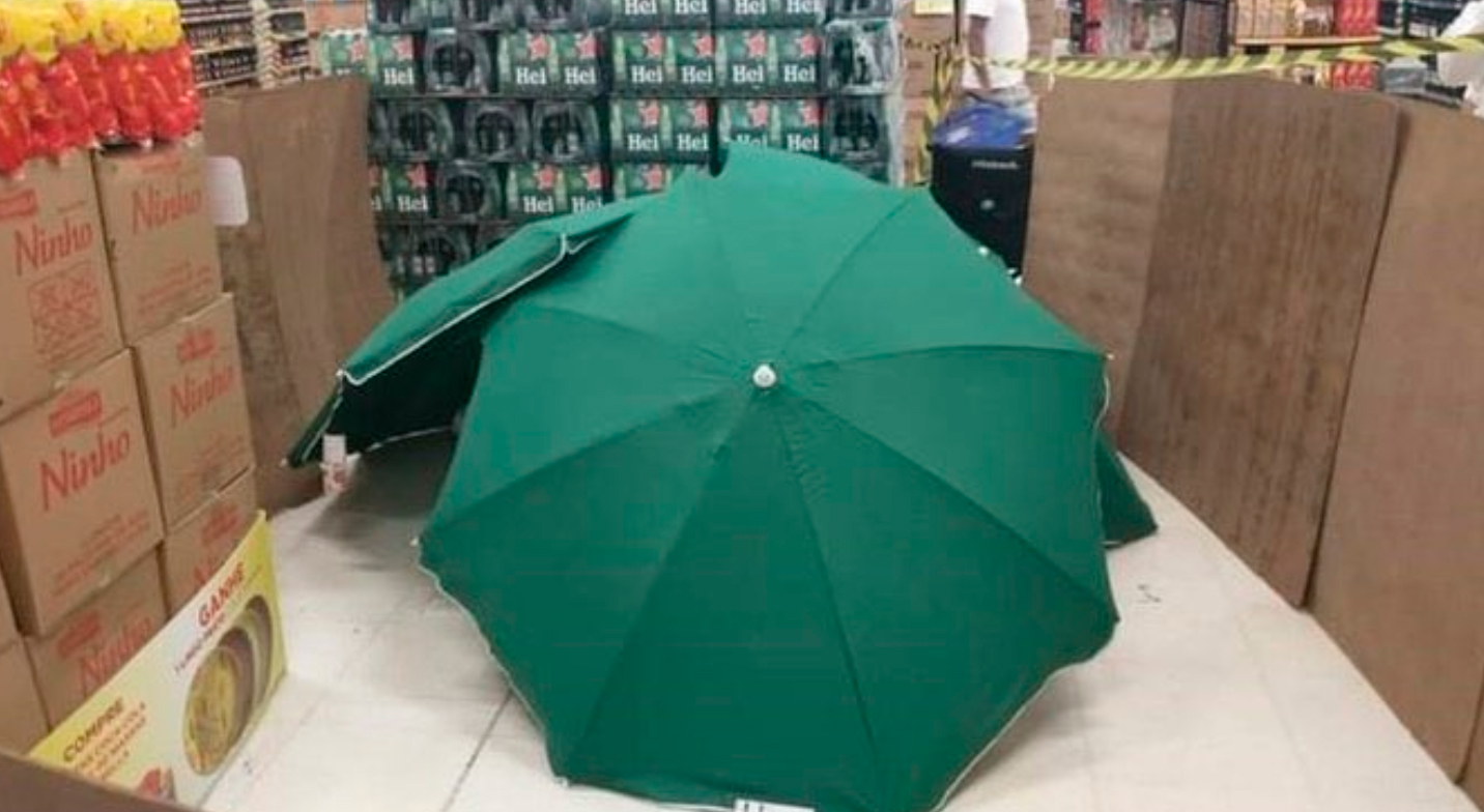 carrefour homemmorto