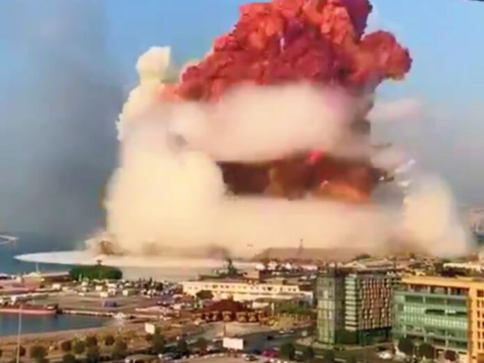 explosao em beirute libano 696x523